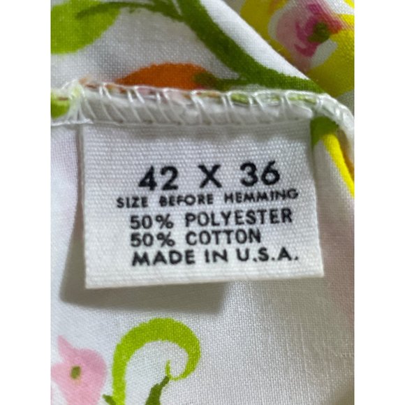 Vintage Victorian Flowered Pillowcases Made in USA 50% Cotton 50% Polyester - Picture 3 of 4